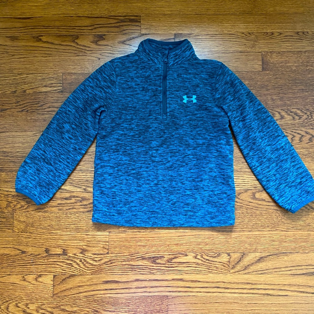 Under Armour boys quarter zip fleece. Size Small